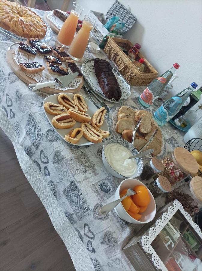 Bed and Breakfast Il Giardino Di San Martino Saliceto Exterior foto